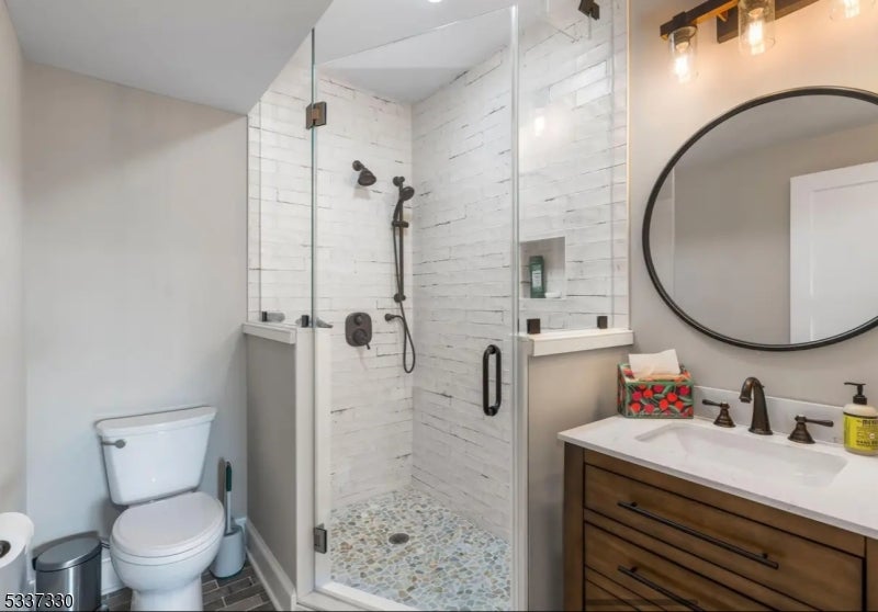 Hillsborough Twp., New Jersey, 08844, United States, 4 Bedrooms Bedrooms, ,4 BathroomsBathrooms,Residential,Active,1945519