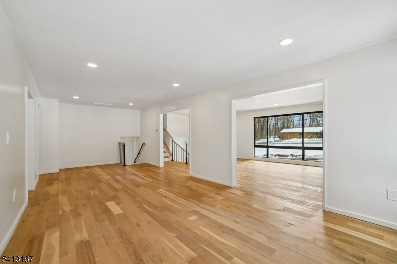 Parsippany-Troy Hills Twp., New Jersey, 07054, United States, 4 Bedrooms Bedrooms, ,4 BathroomsBathrooms,Residential,Active,2021957