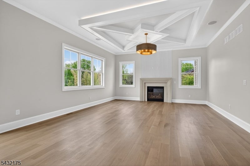 Warren Twp., New Jersey, 07059, United States, 6 Bedrooms Bedrooms, ,8 BathroomsBathrooms,Residential,Active,2052012