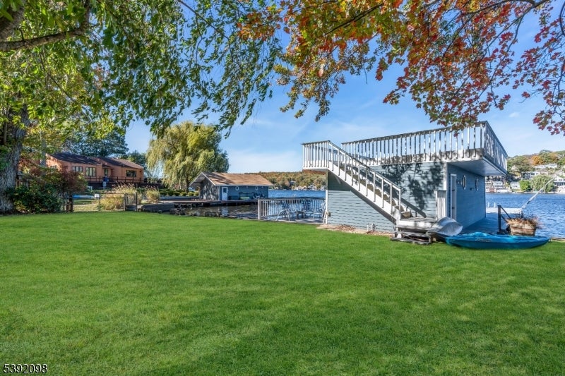 Jefferson Twp., New Jersey, 07849, United States, 4 Bedrooms Bedrooms, ,3 BathroomsBathrooms,Residential,Active,1969683