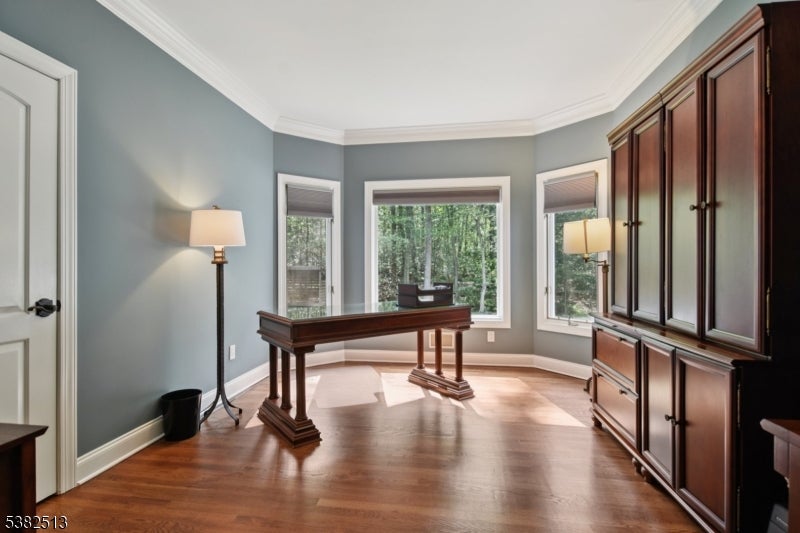 Warren Twp., New Jersey, 07059, United States, 5 Bedrooms Bedrooms, ,4 BathroomsBathrooms,Residential,Active,1945488