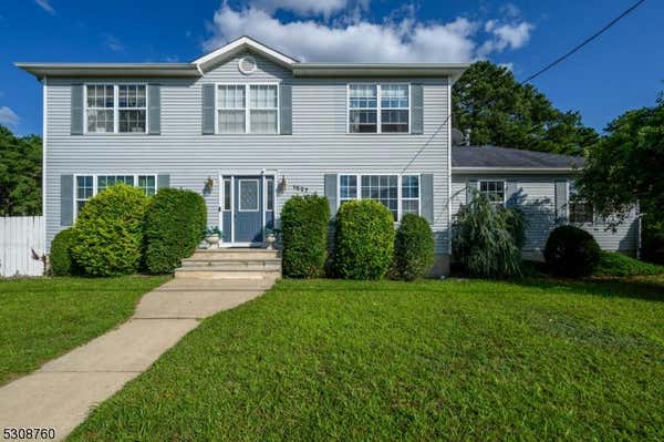 1527 BERKELEY AVE, BEACHWOOD, NJ 08722 - Image 1