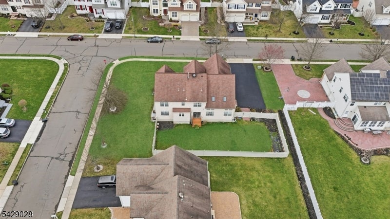South Brunswick Twp., New Jersey, 08852, United States, 4 Bedrooms Bedrooms, ,3 BathroomsBathrooms,Residential,Active,2045401