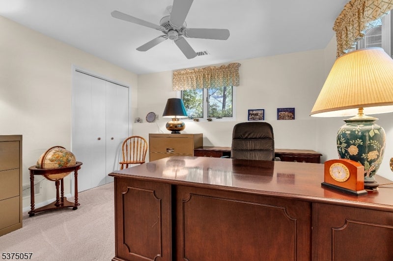 Jefferson Twp., New Jersey, 07849, United States, 5 Bedrooms Bedrooms, ,2 BathroomsBathrooms,Residential,Active,1905354