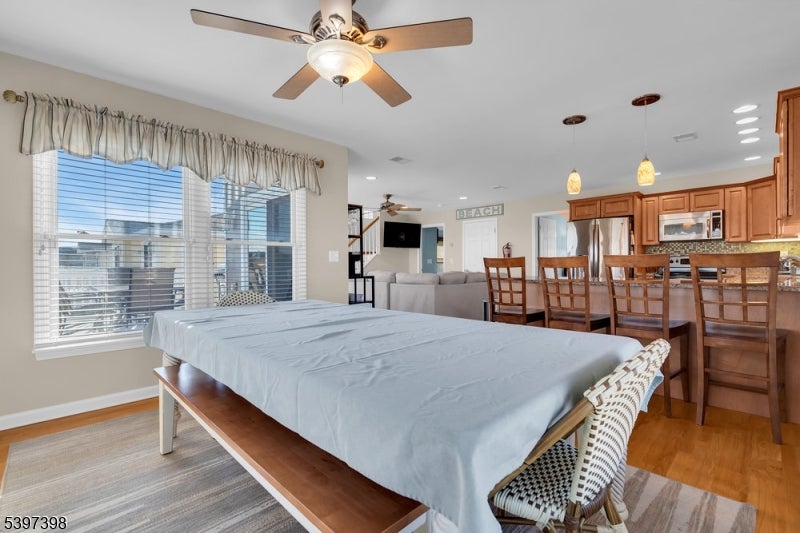 Ship Bottom Boro, New Jersey, 08008, United States, 5 Bedrooms Bedrooms, ,4 BathroomsBathrooms,Residential,Active,1996256