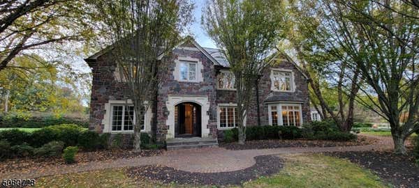 8 HUNTING COURT, NEW VERNON, NJ 07976 - Image 1