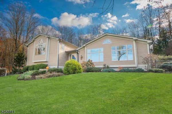 29 MONROE RD, LAFAYETTE, NJ 07848 - Image 1