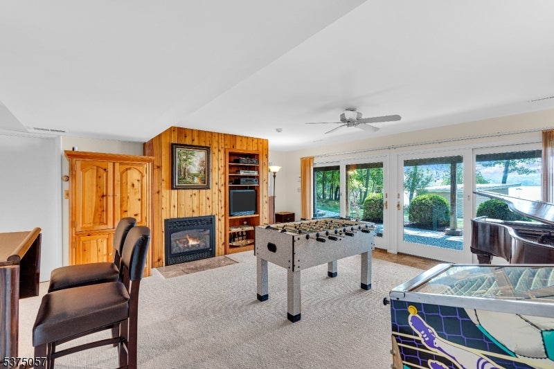 Jefferson Twp., New Jersey, 07849, United States, 5 Bedrooms Bedrooms, ,2 BathroomsBathrooms,Residential,Active,1905354