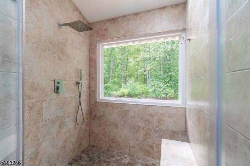 Franklin Twp., New Jersey, 08540, United States, 4 Bedrooms Bedrooms, ,3 BathroomsBathrooms,Residential,Active,1953016