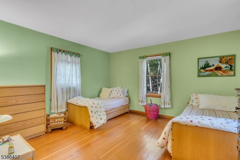 Hopatcong Boro, New Jersey, 07843, United States, 3 Bedrooms Bedrooms, ,2 BathroomsBathrooms,Residential,Active,1952050