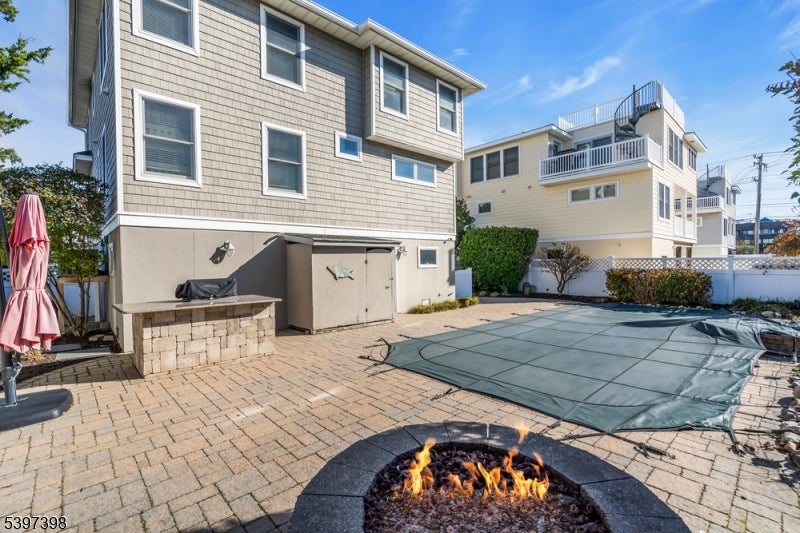 Ship Bottom Boro, New Jersey, 08008, United States, 5 Bedrooms Bedrooms, ,4 BathroomsBathrooms,Residential,Active,1996256