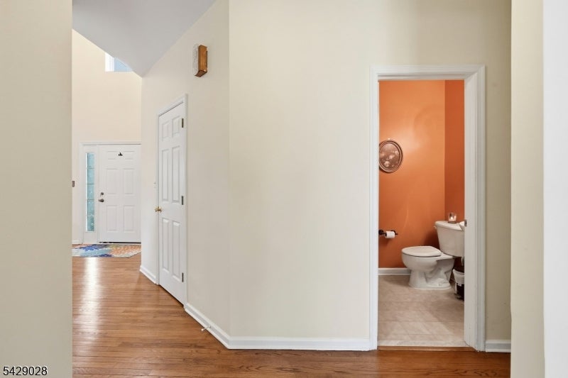 South Brunswick Twp., New Jersey, 08852, United States, 4 Bedrooms Bedrooms, ,3 BathroomsBathrooms,Residential,Active,2045401
