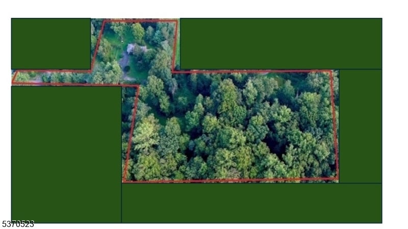 Chatham Twp., New Jersey, 07935, United States, 3 Bedrooms Bedrooms, ,1 BathroomBathrooms,Residential,Active,2013167