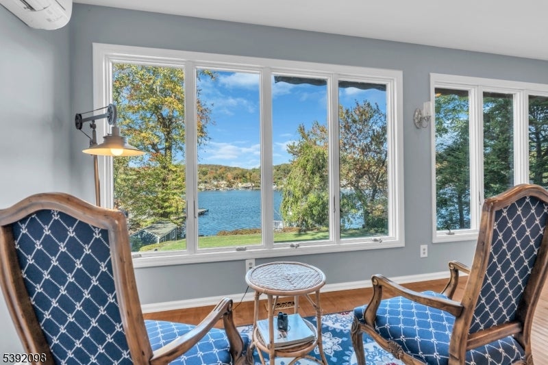 Jefferson Twp., New Jersey, 07849, United States, 4 Bedrooms Bedrooms, ,3 BathroomsBathrooms,Residential,Active,1969683