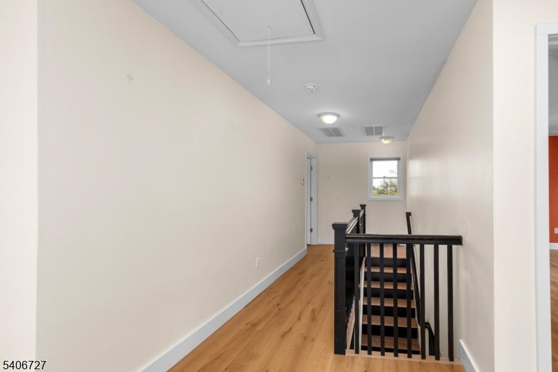 West Milford Twp., New Jersey, 07421, United States, 4 Bedrooms Bedrooms, ,4 BathroomsBathrooms,Residential,Active,2012909