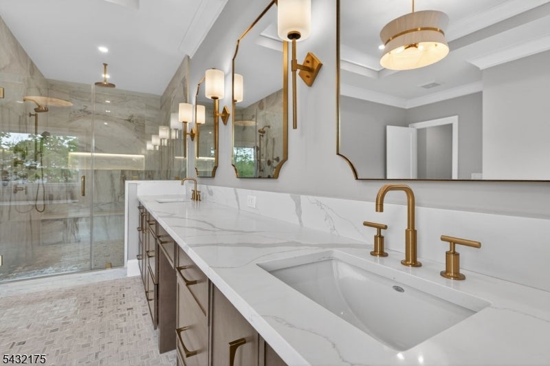 Warren Twp., New Jersey, 07059, United States, 6 Bedrooms Bedrooms, ,8 BathroomsBathrooms,Residential,Active,2052012