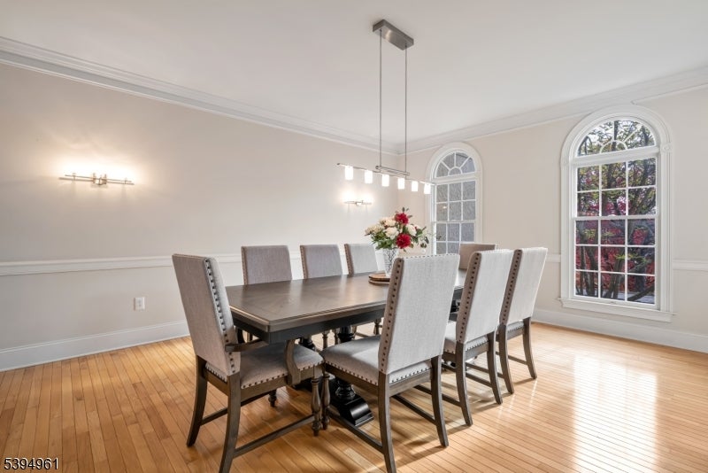 Mount Olive Twp., New Jersey, 07836, United States, 4 Bedrooms Bedrooms, ,4 BathroomsBathrooms,Residential,Active,1989757