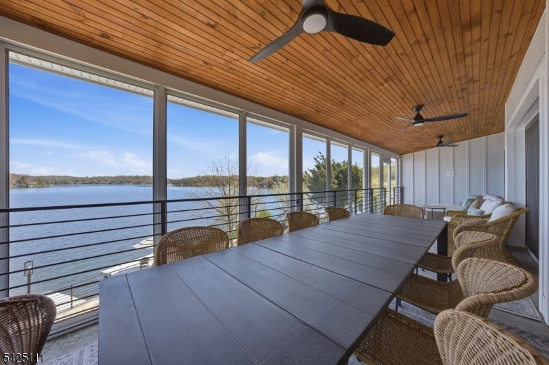 Hopatcong Boro, New Jersey, 07843, United States, 3 Bedrooms Bedrooms, ,4 BathroomsBathrooms,Residential,Active,2043433
