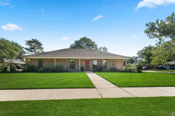 910 BAYTREE DR, DENHAM SPRINGS, LA 70726 - Image 1