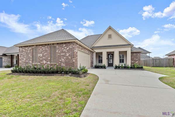 18040 VILLA TRACE AVE, GREENWELL SPRINGS, LA 70739 - Image 1