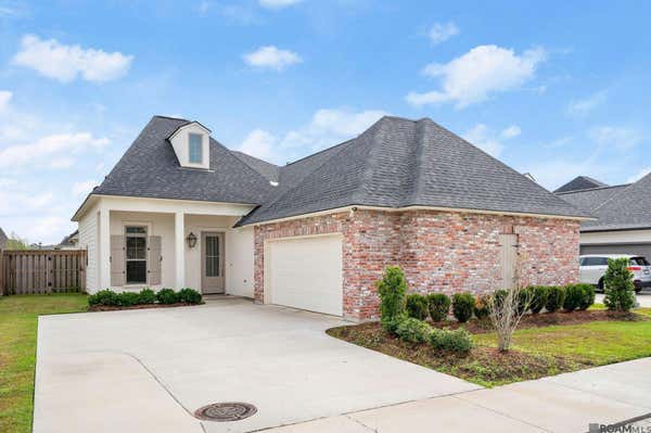 545 SILVERBILL LN, BATON ROUGE, LA 70810 - Image 1