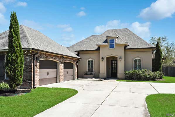 18182 OLD TRAIL DR, PRAIRIEVILLE, LA 70769 - Image 1