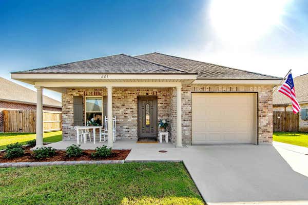 221 DARWEN DR, RACELAND, LA 70394 - Image 1