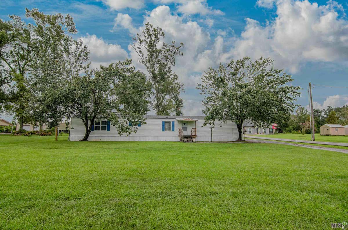 13406 HILBERT YOUNG RD, GONZALES, LA 70737, photo 1 of 16