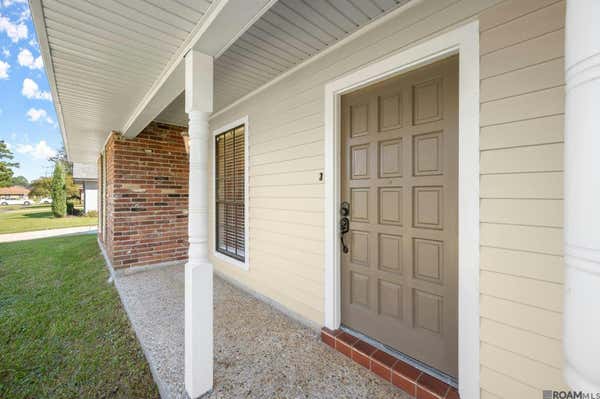 15152 SEVEN PINES AVE, BATON ROUGE, LA 70817 - Image 1