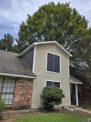 15676 RIVERDALE AVE E, BATON ROUGE, LA 70816 - Image 1