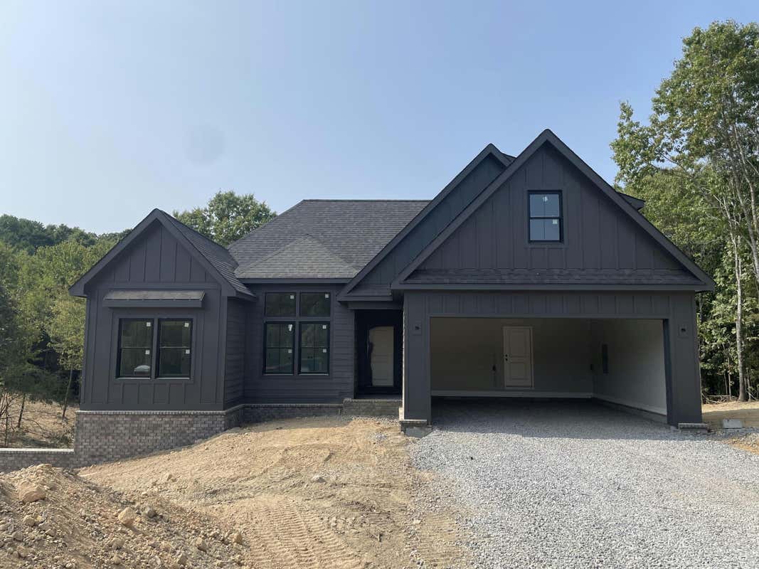 6394 JARED LN, HARRISON, TN 37341, photo 1 of 44