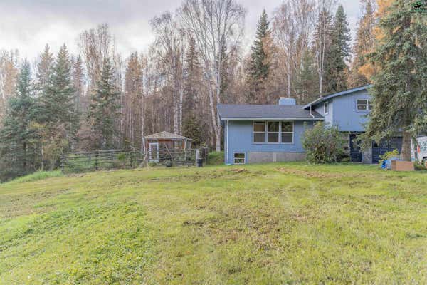 1893 WOODBINE DR, FAIRBANKS, AK 99709, photo 5 of 31