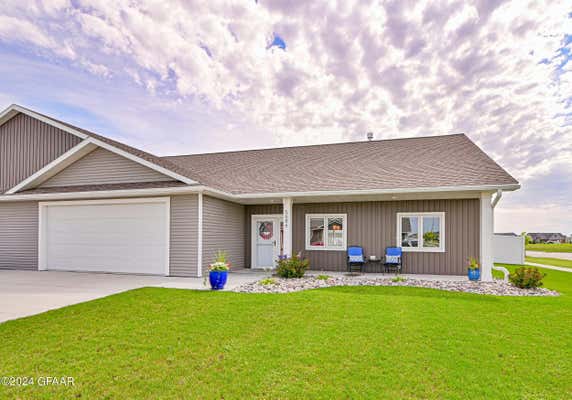 5686 DAHL CIR, GRAND FORKS, ND 58201 - Image 1