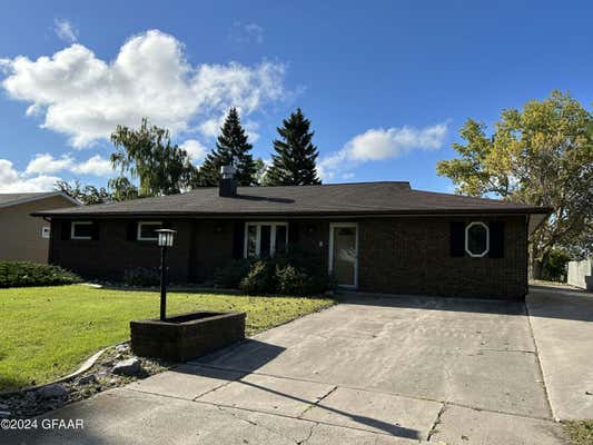 728 E 10TH ST, GRAFTON, ND 58237 - Image 1