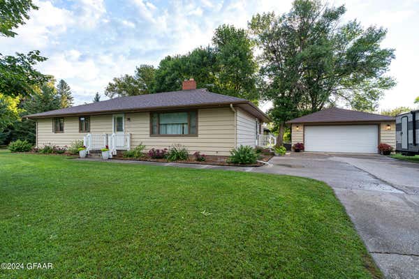 120 SARGENT ST, CROOKSTON, MN 56716 - Image 1