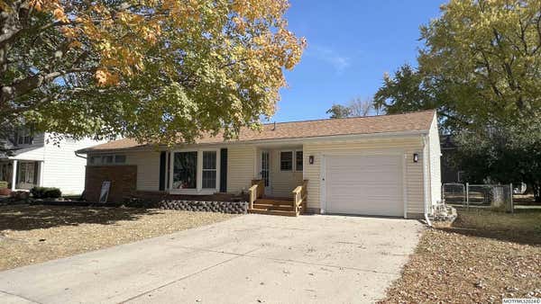 95 LAKEVIEW DR, MASON CITY, IA 50401 - Image 1