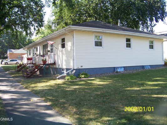 1520 LAFOREST AVE, BISMARCK, ND 58501 - Image 1