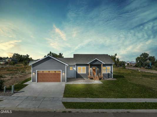 239 CRABAPPLE DR, WILLISTON, ND 58801 - Image 1