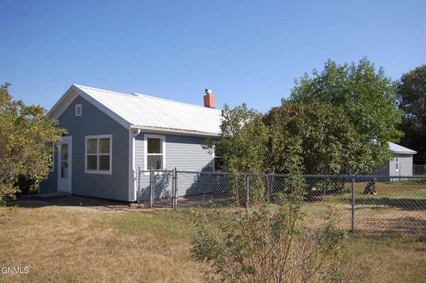 408 W 2ND ST, FAIRVIEW, MT 59221 - Image 1