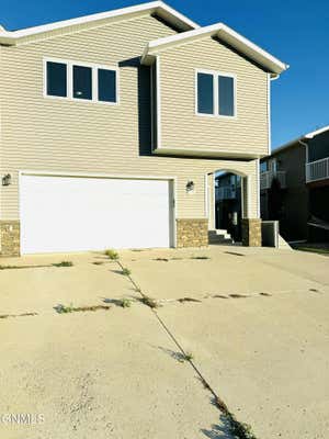 2238 SHOAL LOOP SE, MANDAN, ND 58554 - Image 1