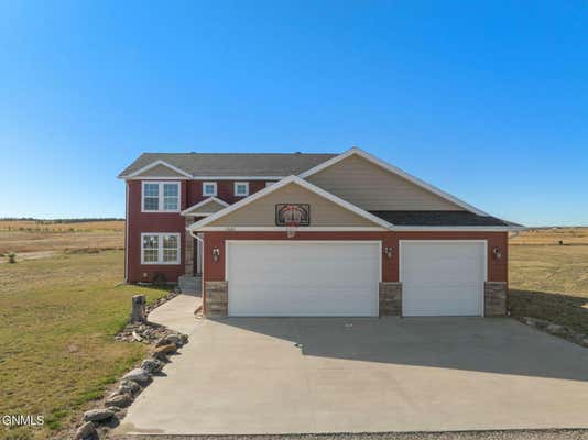 13664 REDWOOD WAY NW, WILLISTON, ND 58801 - Image 1