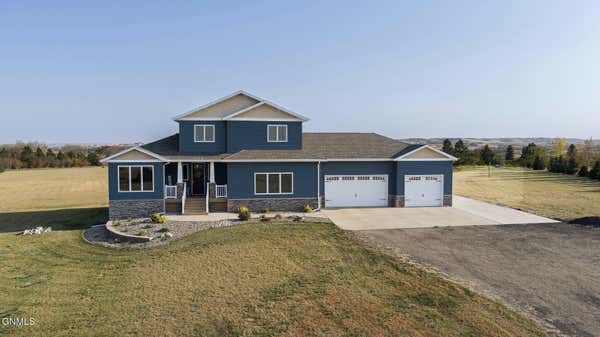 2430 ROBERTA DR N, MANDAN, ND 58554 - Image 1