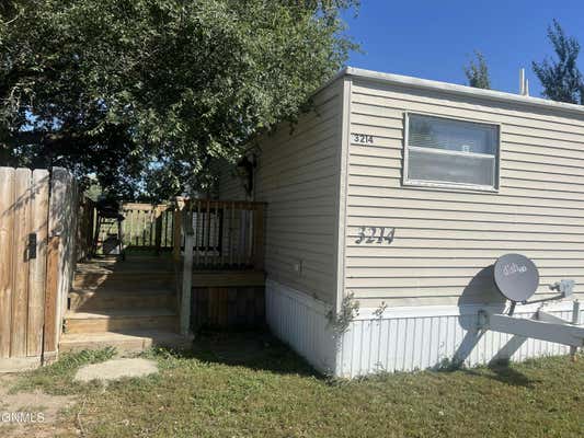 3214 TWIN CITY DR, MANDAN, ND 58554 - Image 1