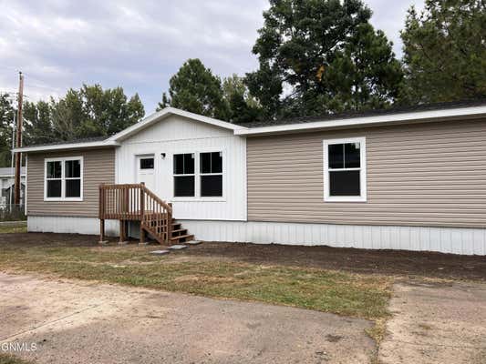 808 N WOODLAND DR, MANDAN, ND 58554 - Image 1