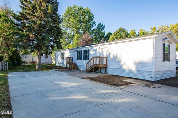 109 W ANTELOPE ST, MANDAN, ND 58554 - Image 1