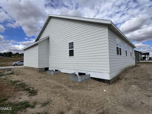 1228 TARA LANE SW, WATFORD CITY, ND 58854, photo 2 of 7