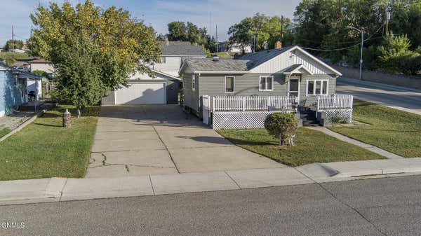 100 6TH ST NW, MANDAN, ND 58554 - Image 1