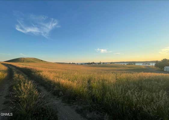 11 LITTLE BEAVER CREEK TRL, LINTON, ND 58552, photo 5 of 10