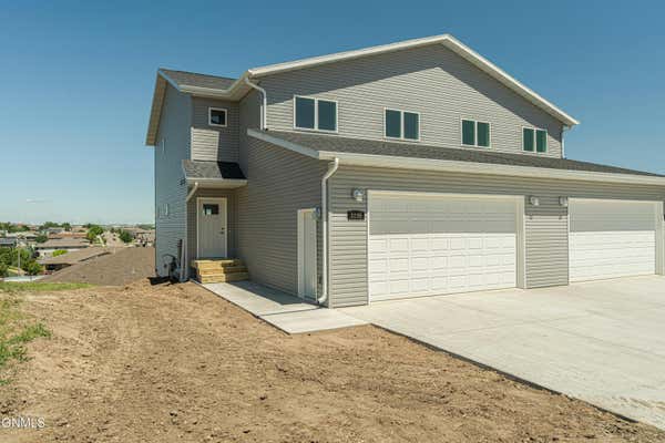 3230 EASTSIDE PL, BISMARCK, ND 58501 - Image 1