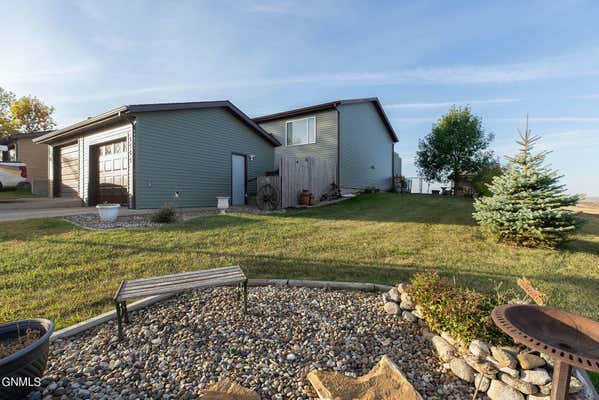 4505 CROWN POINT RD NW, MANDAN, ND 58554 - Image 1